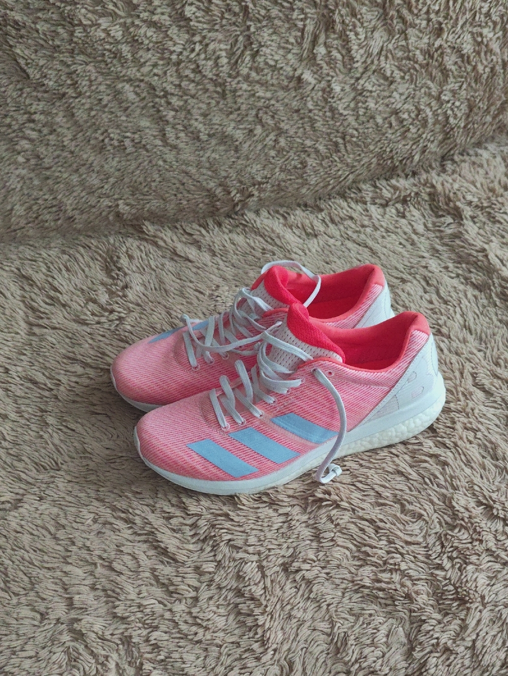 Women’s Pink Athletic Sneakers with Light Blue Stripes